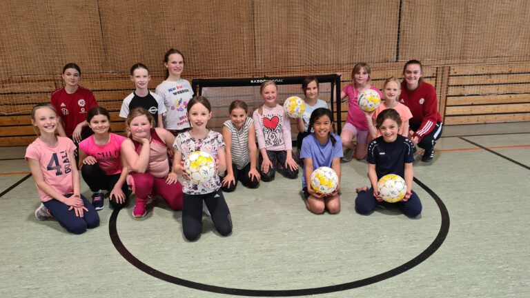 Fußballtag für die Mädchen der 3. und 4. Klassen