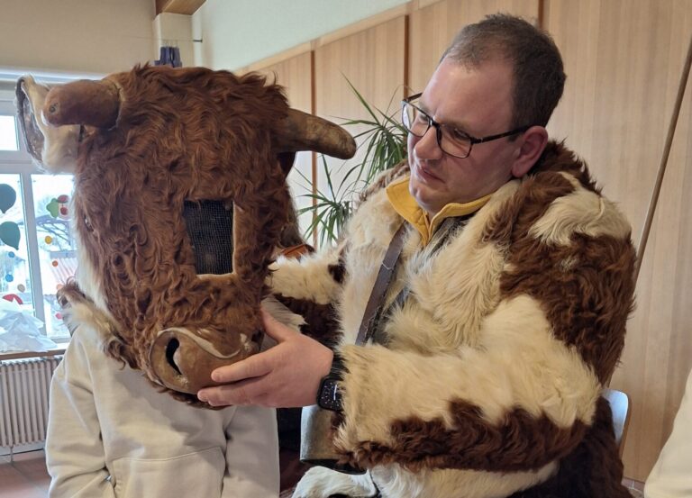 Besuch der Wahlwieser Narren