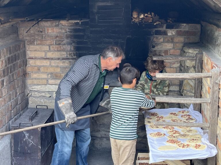 Vom Korn zum Brot – Ein besonderer Tag im Freilichtmuseum
